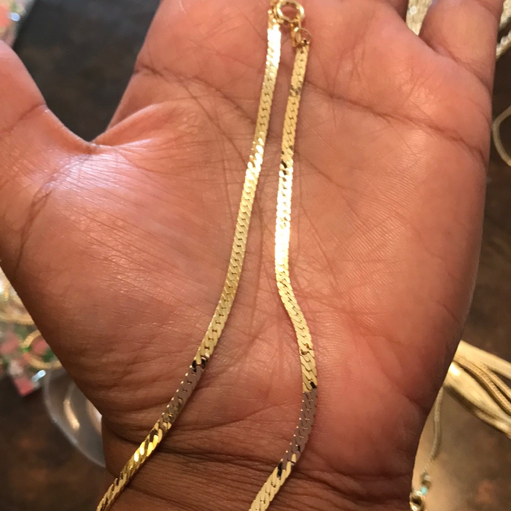 Diamond Cut Herringbone Chain 14 kt Gold Plated